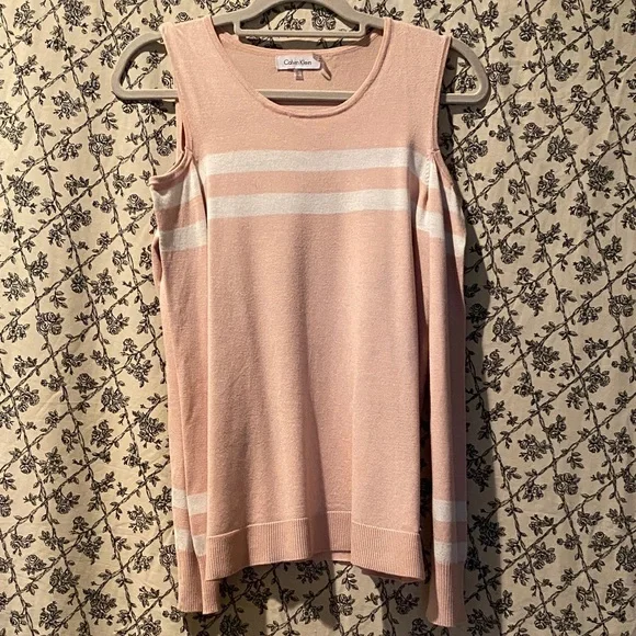 Calvin Klein Women's Blush Pink Cold Shoulder Sweater - Picture 1 of 3
